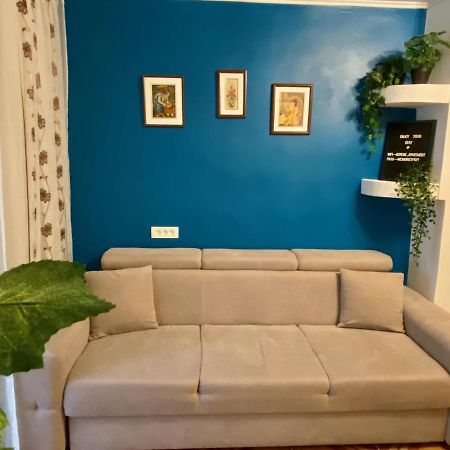 Serene Apartment Нэводари Экстерьер фото